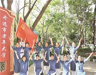 逃离违建房屋